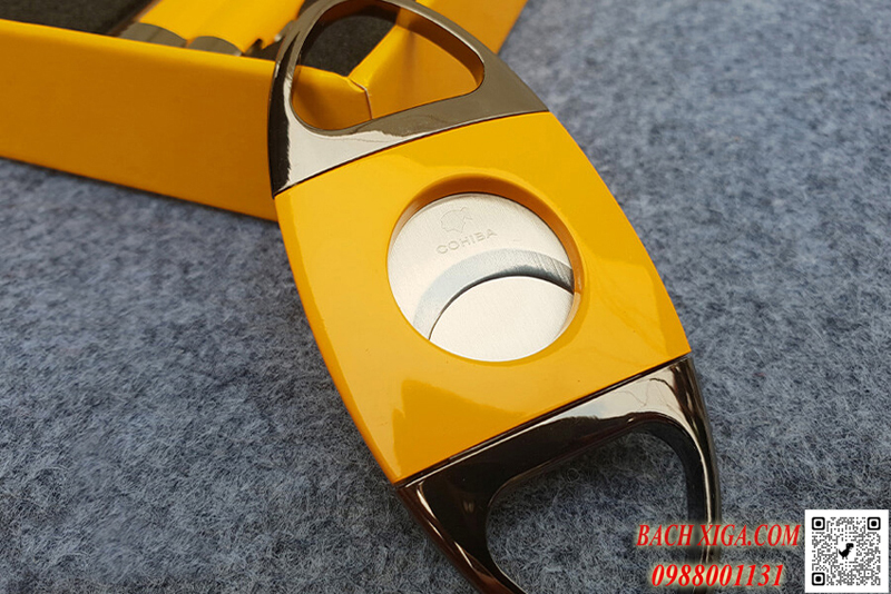 Dao cắt xì gà Cohiba màu vàng đen