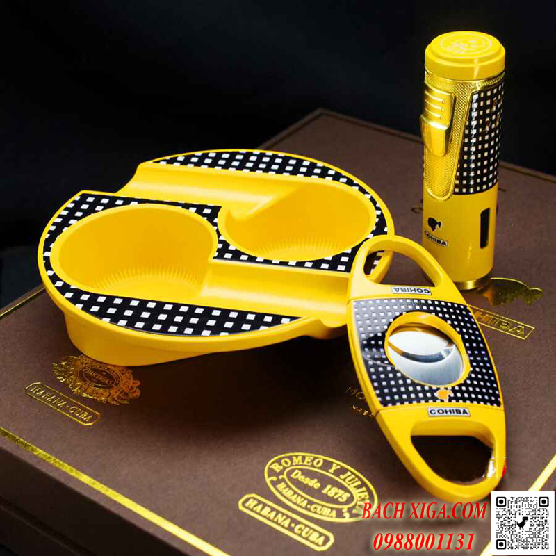 Bộ phụ kiện xì gà Cohiba 3 món: khò 4 tia, dao cắt, gạt tàn xì gà.