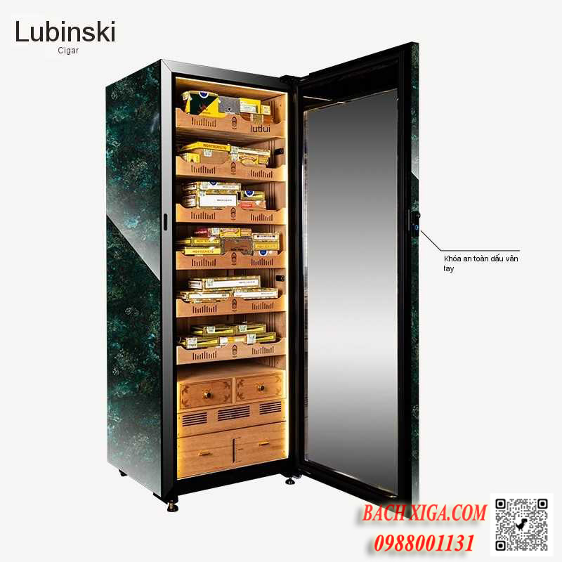 Tủ ủ đựng bảo quản xì gà cắm điện tự động Lubinski LB-1850 được trang bị khóa vân tay an toàn.