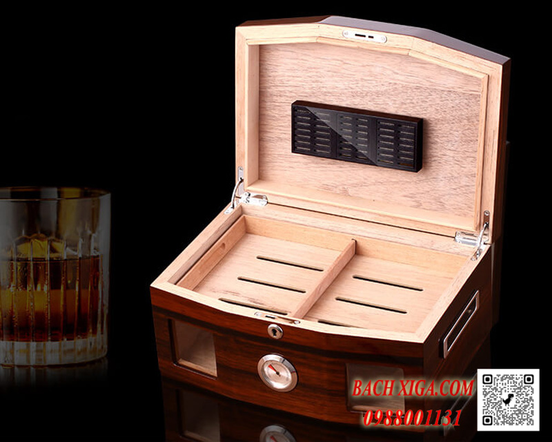 Quà tặng sếp cao cấp, ý nghĩa - Hộp giữ ẩm xì gà Cohiba CH0415